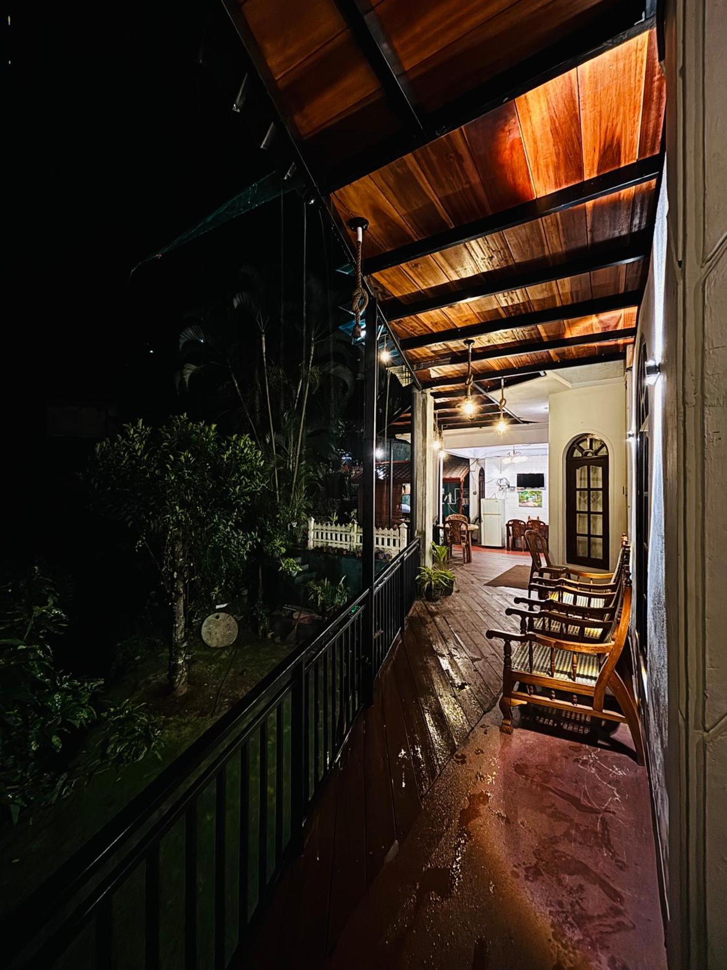 360 City View Badulla Buitenkant foto